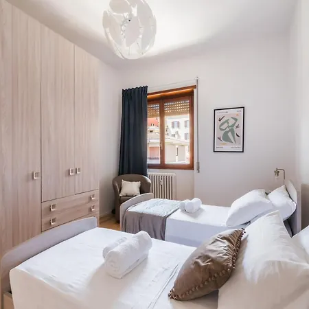Apartment The Rent - Spacious Flat A Stone's Throw From The Vatican *