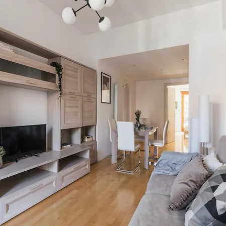 The Rent - Spacious Flat A Stone's Throw From The Vatican Apartamento *